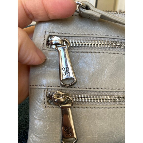 Hobo The Original Cristel Convertible Wristlet Gray Leather 3 Zip gray - Picture 7 of 10